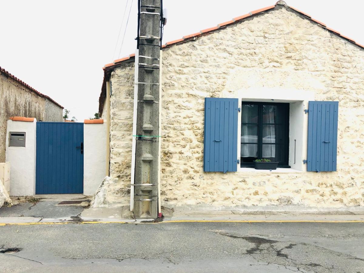 Clos Des Aigrettes -6 De Charme Et Confort A 30m Du Port De 3*
