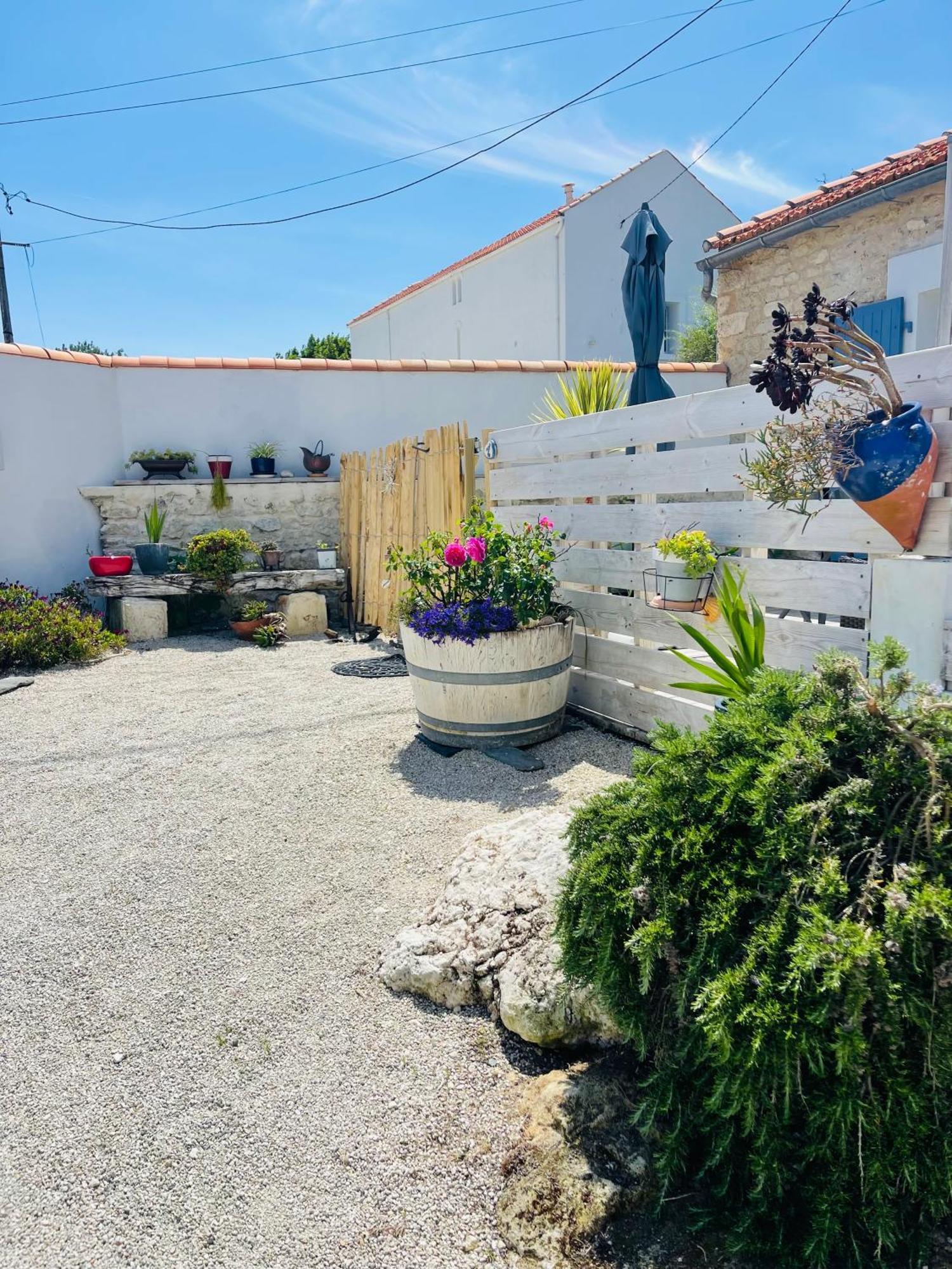 Aparthotel Clos Des Aigrettes -6 De Charme Et Confort A 30m Du Port De