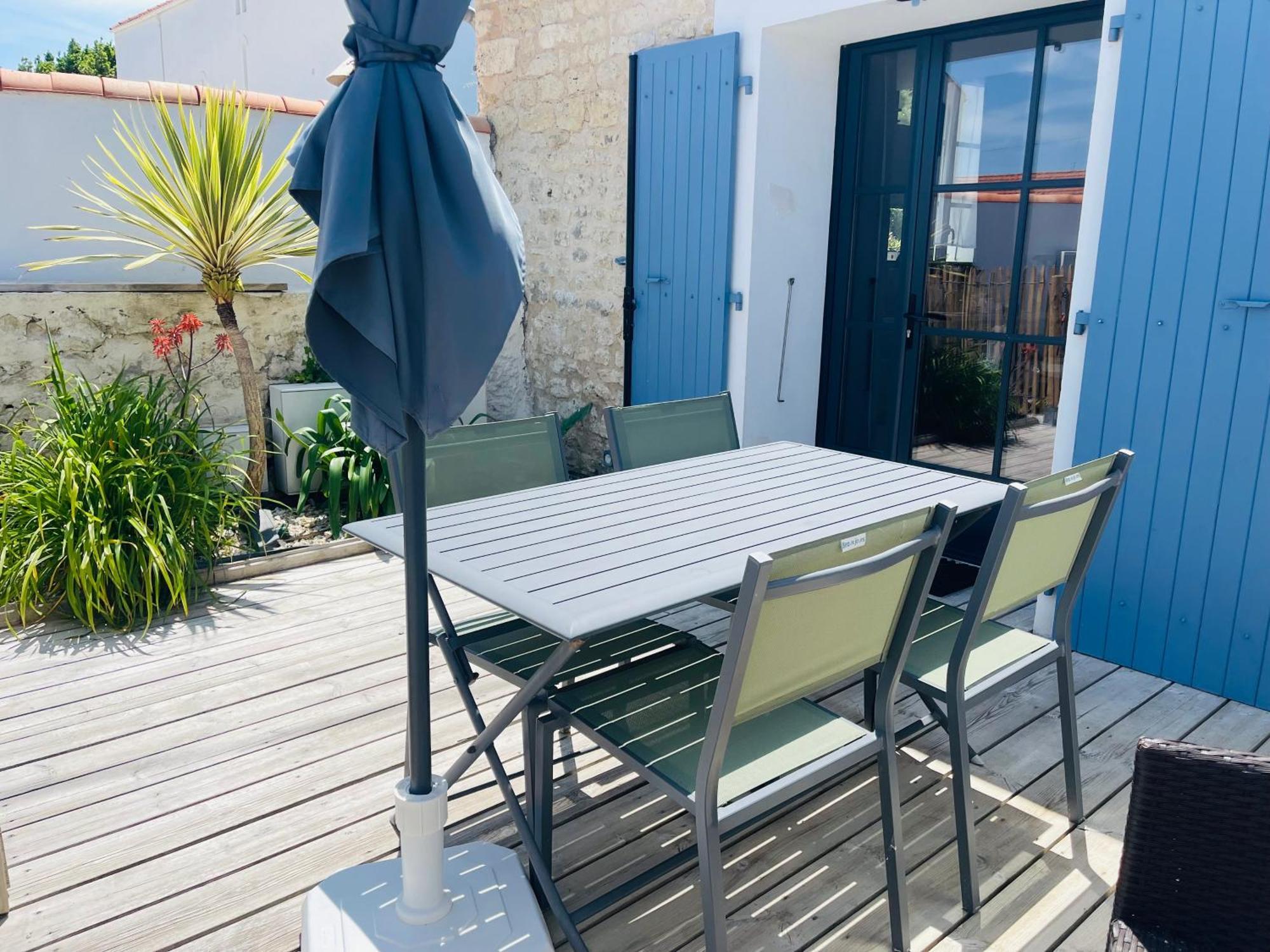 Clos Des Aigrettes -6 De Charme Et Confort A 30m Du Port De Aparthotel